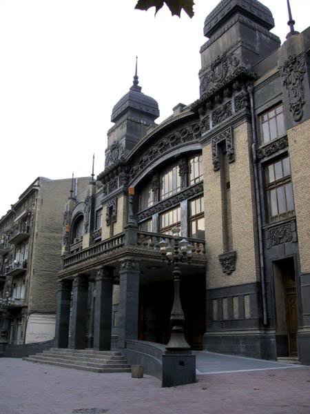 Baku Past, Present and Future « Jonathan Fryer