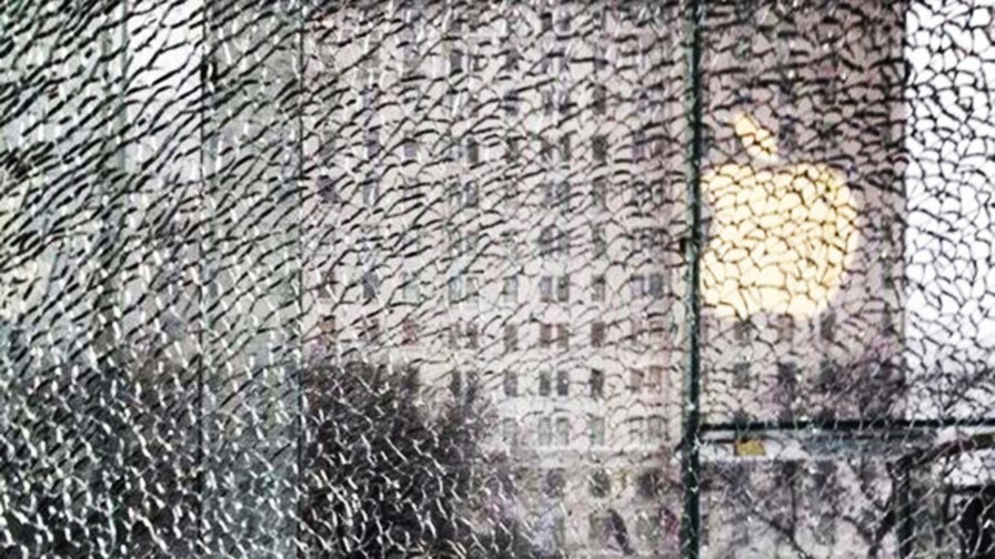 Why Apple's Huge Security Flaw Is So Scary