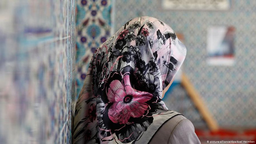 Constitutional Court strikes down absolute headscarf ban