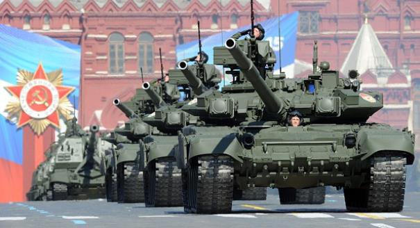 Should Western Leaders Attend Moscow’s WWII Parade?