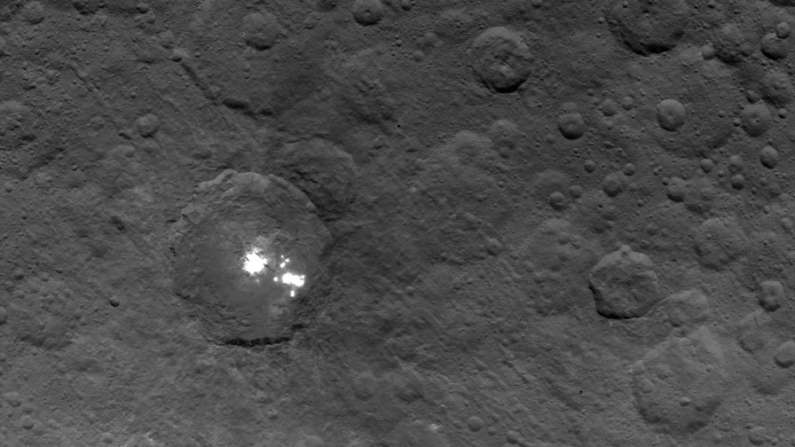 Bright Spots Shine in Newest Dawn Ceres Images