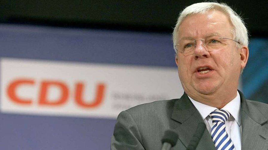 Geld aus Aserbaidschan für deutschen Abgeordneten Michael Fuchs