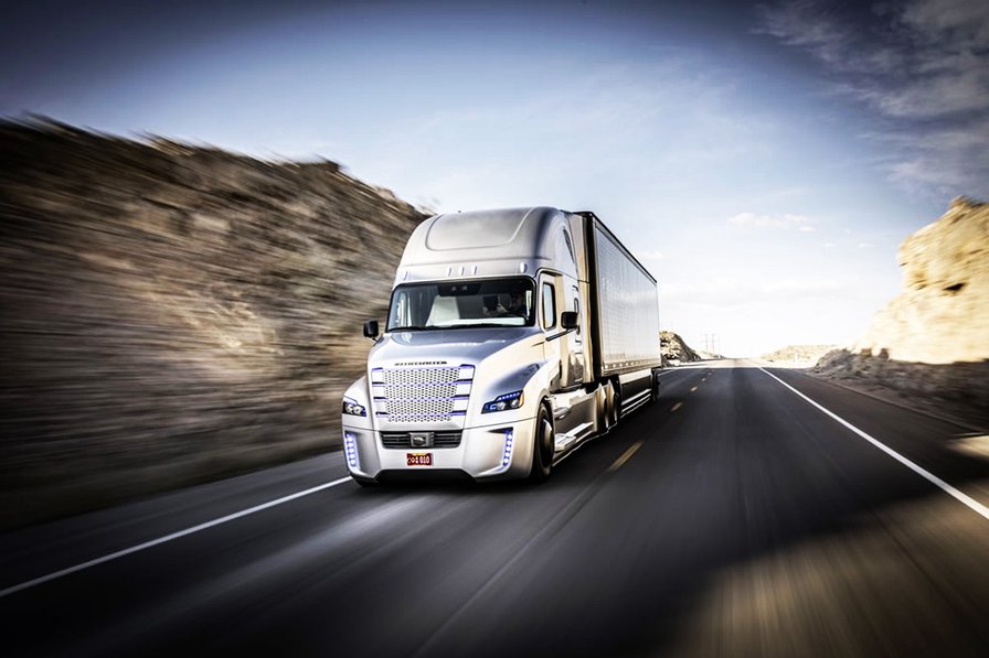 Self-Driving Trucks Are Going to Hit Us Like a Human-Driven Truck
