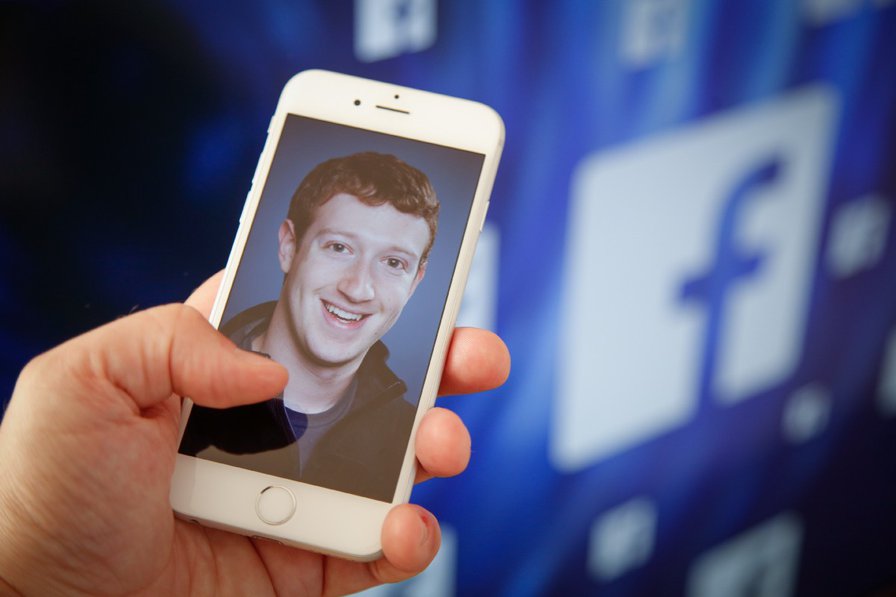 Facebook will now ask users to rank news organizations they trust