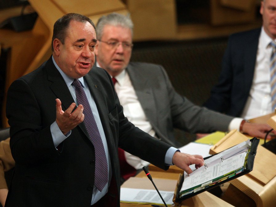 Radicals threaten Salmond and Scottish independence campaign