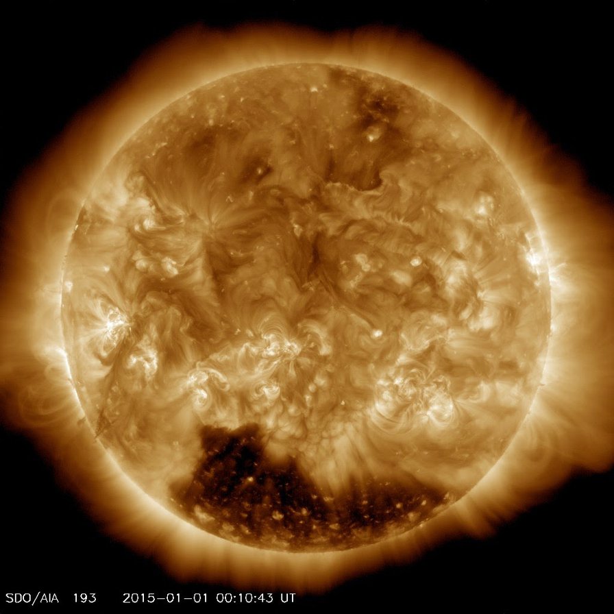 Massive Southern Coronal Hole on Sun