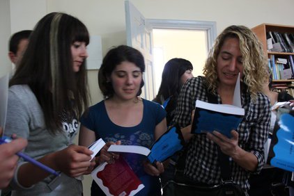 A LOVER OF LIBRARIES BRINGS "BIG IDEA" BOOKS TO GEORGIANS IN THEIR LANGUAGE