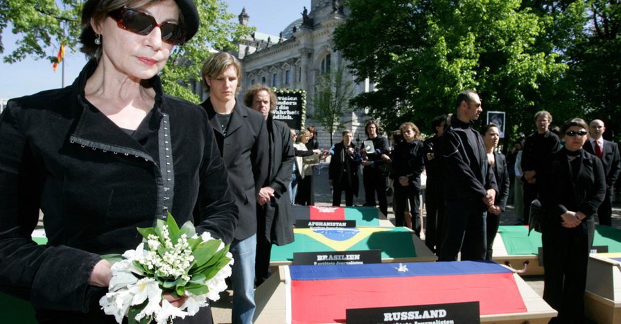 Azerbaijan: a journalist dies