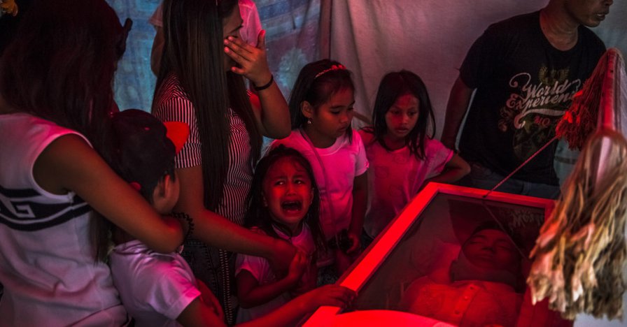 Most powerful photographs of 2016