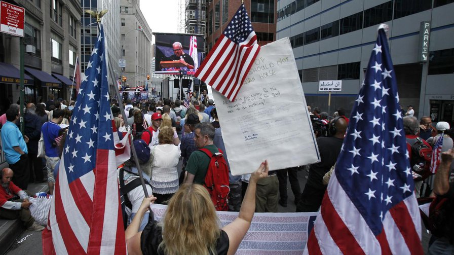 The psychology of why Americans are more scared of terrorism than guns, though guns are 3,210 times likelier to kill them — Quartz