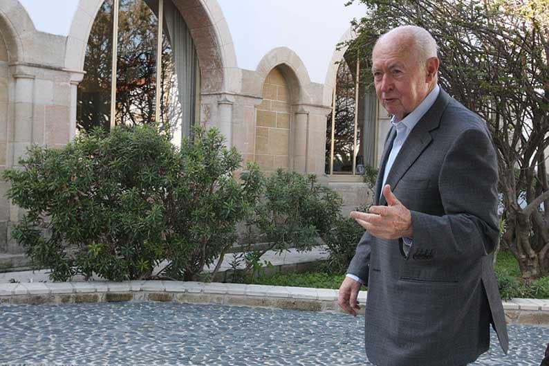 Vassiliou: there is no new strategy for talks