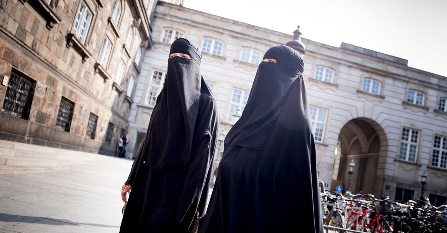 With anti-Muslim laws, Europe enters new dark age